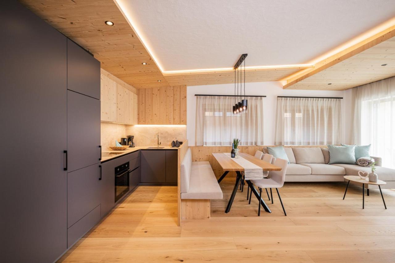 Chalets Dolomit Royal ซิลเลียน ภายนอก รูปภาพ